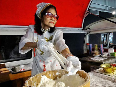 Crispy Dragon's Beard Candy